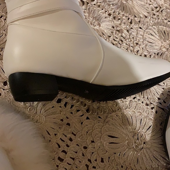 New thigh high boots fur trim - Picture 6 of 10